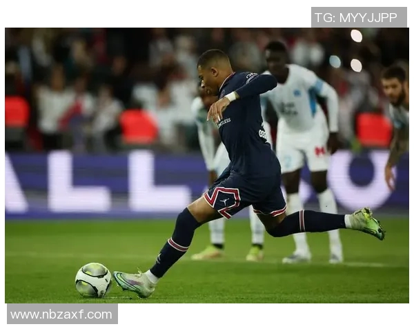 球员场均跑动距离:法甲球员在场上的运动量分析